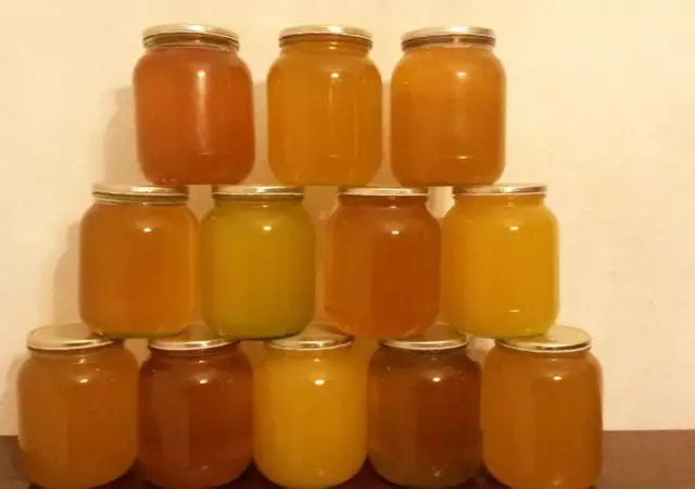 1. Снимка на Продавам пчелен мед