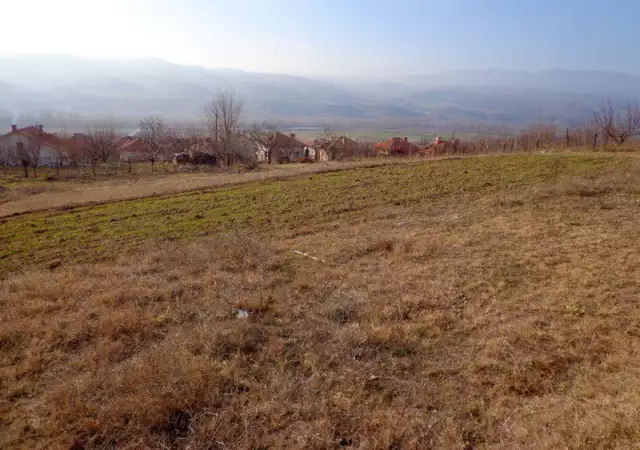 4. Снимка на Парцел за къща с панорама към Малешевска планина