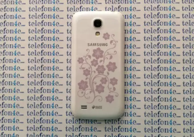 2. Снимка на Samsung I9192 Galaxy S4 mini Dual La Fleur