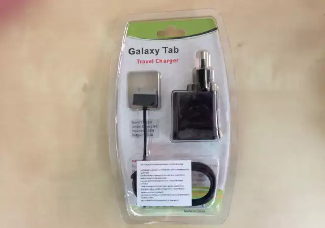 1. Снимка на Samsung Заряднo устройствo 220v за Galaxy Tab 2