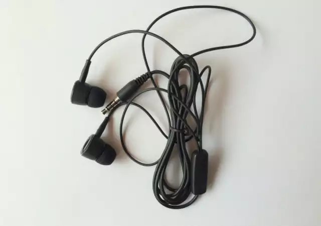 4. Снимка на Handsfree слушалки за Alcatel One Touch 4033X Pop C3