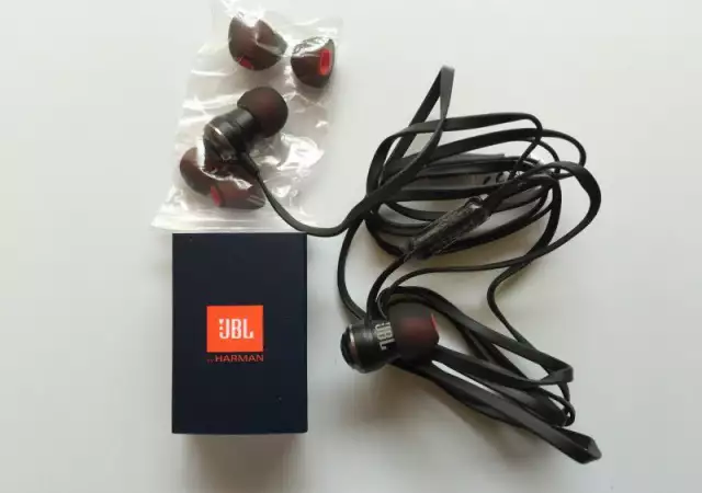 Слушалки за Alcatel idol 3 6039Y JBL by HARMAN