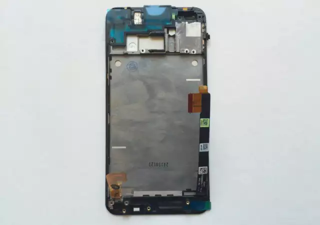 2. Снимка на Дисплей LCD за HTC ONE M7