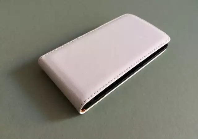 2. Снимка на SONY Xperia Z1 Compact D5503 Калъф тефтер White Бял