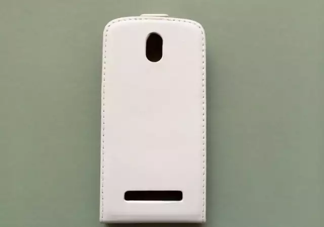 HTC Desire 500 Кожен Калъф Тип Тефтер White Бял