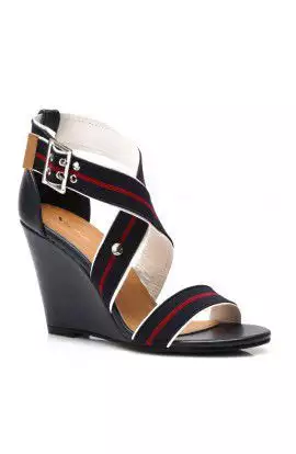 3. Снимка на Обувки на платформа - онлайн магазин NinoConti