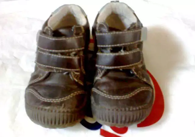 8. Снимка на Лот обувчици н - р22, нови и носени малко