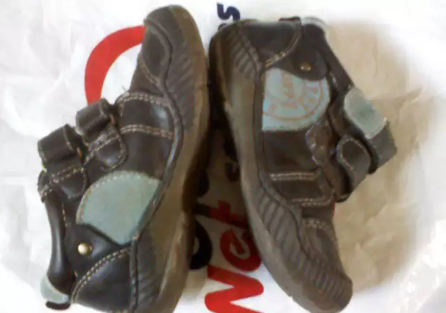 9. Снимка на Лот обувчици н - р22, нови и носени малко