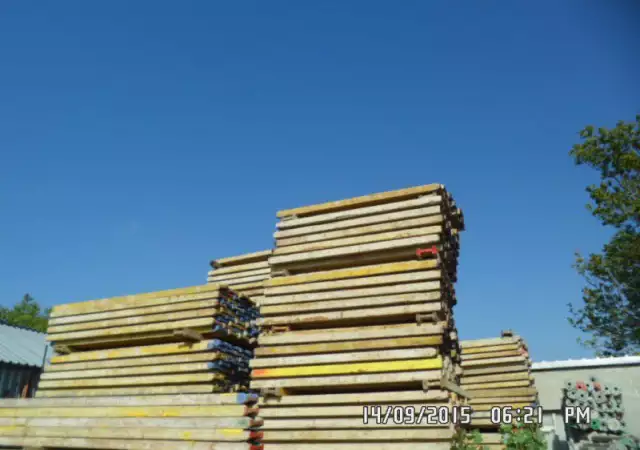 1. Снимка на Продаваме употребявани дървени трегери H20