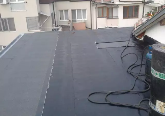 6. Снимка на хидроизолаци ремонт покриви
