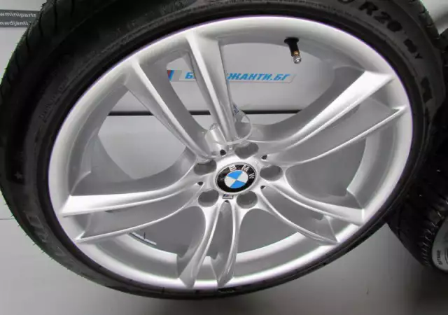 9. Снимка на Нови Летни гуми и Оригинални Джанти BMW M Style 303M