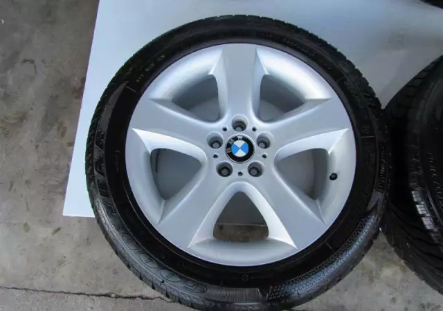 2. Снимка на Зимни гуми 8мм DOT4911 и Оригинални Джанти BMW Style 212