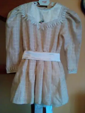 1. Снимка на Стилна детска рокличка и бяла ризка с бродерия