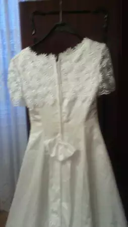3. Снимка на булчинска рокля - втора употреба