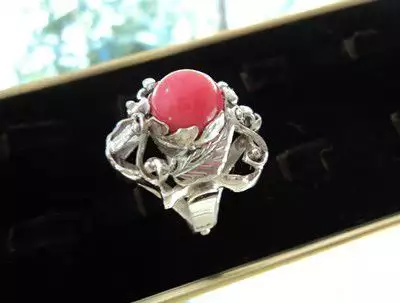 3. Снимка на модел 186 Сребърен пръстен с розов корал Изключително модерн