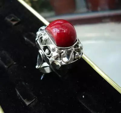 5. Снимка на модел 183 Сребърен пръстен с червен яспис