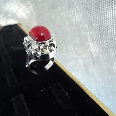 7. Снимка на модел 183 Сребърен пръстен с червен яспис