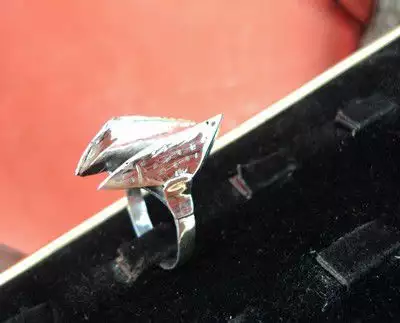 модел 156 Изработени от масивно сребро Дамски пръстен