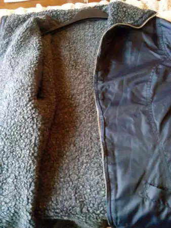 2. Снимка на Ватирано шушляково дамско яке