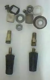 2. Снимка на Продавам части за електрожен - кабели, ключ, конектори
