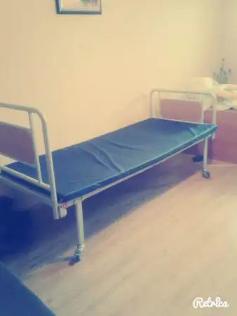 2. Снимка на Болнично легло