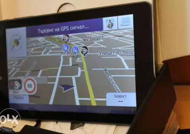 8. Снимка на Таблет 3G и навигация за камион 7 инча