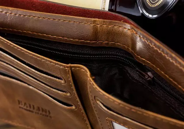 3. Снимка на Топ цена Ново качествено портмоне Bailini Genuine Leather