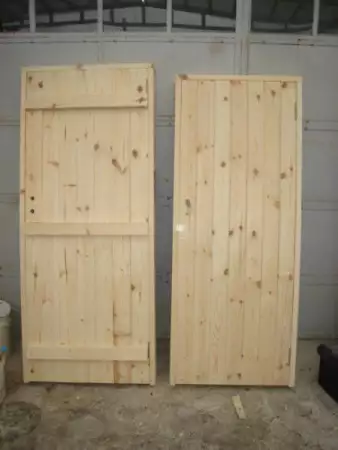 Изработка на дървени врати