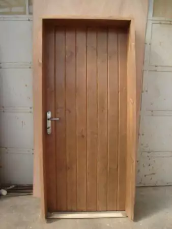 7. Снимка на Изработка на дървени врати
