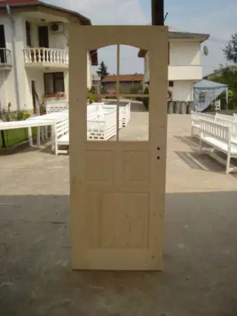 10. Снимка на Изработка на дървени врати