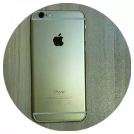 Продавам iPhone 6 Gold 64GB