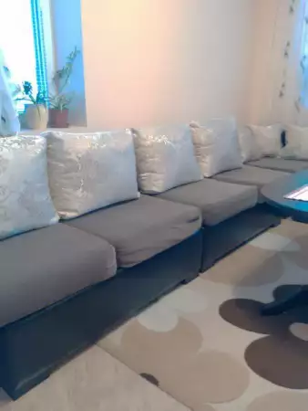 1. Снимка на Продавам ъглов диван за хол.Ползван е 1 год.Не се разтяга.