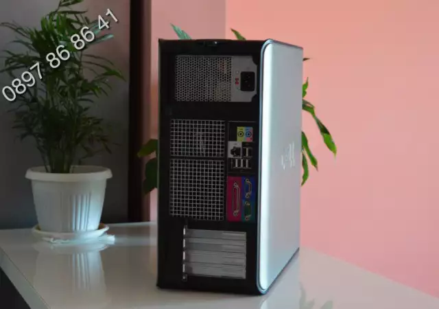 Компютър DELL Optiplex 745 Mонитор Dell 17