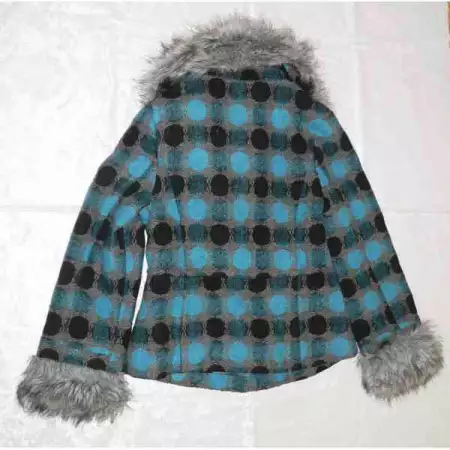 Атрактивно дамско палто, С размер, кожена яка, цвят синьо
