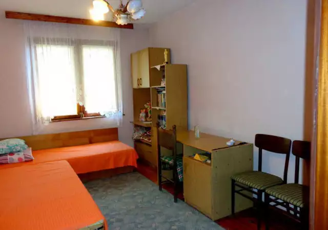 Тристаен апартамент в Сандански