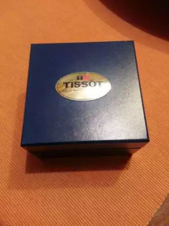 Часовник Tissot pr 100 automatic