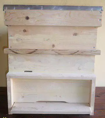 3. Снимка на Нуклеус - кошер за пчели