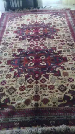 1. Снимка на Продавам т ръчно тъкани, нови персийски килими