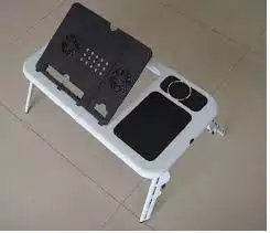 2. Снимка на Нови маси за лаптоп с два вентилатора и подложка за мишка