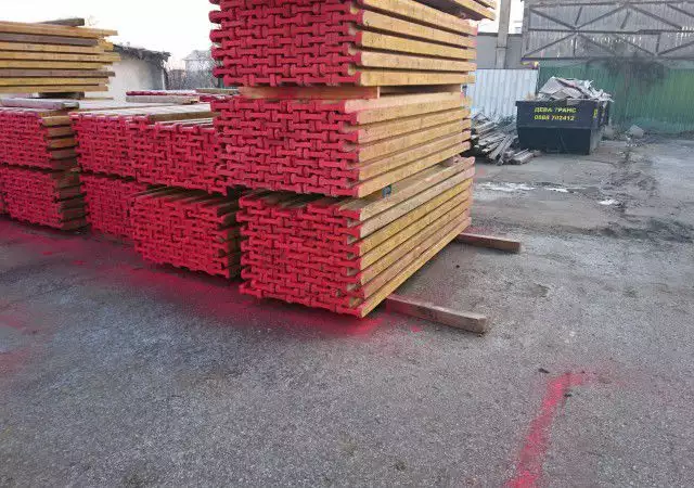 1. Снимка на предлагаме дървени трегери нови и употребявани ТОП ЦЕНИ
