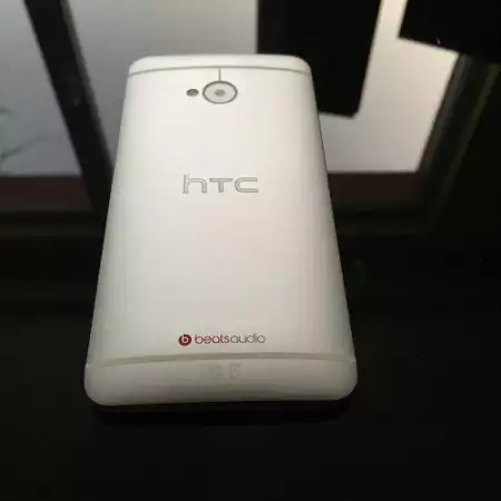 5. Снимка на Продавам HTC One M7