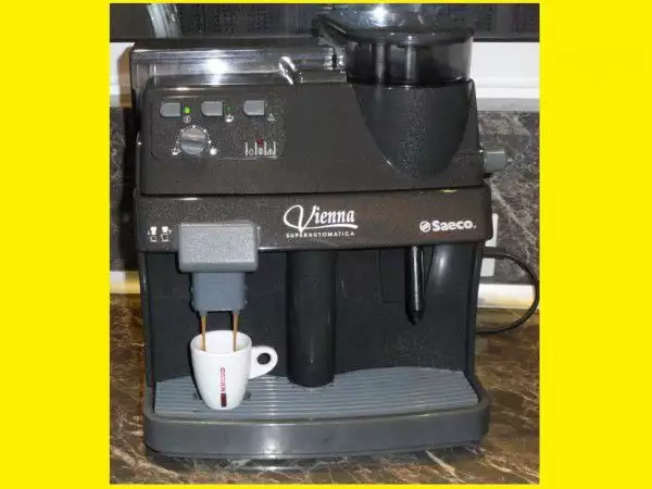 1. Снимка на SAECO VIENNA Superautomatica - кафемашина робот