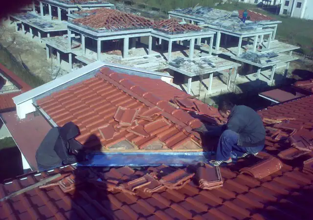 1. Снимка на Ремонт на покриви - Изграждане на нови покриви ...