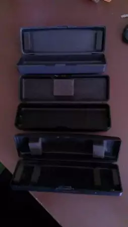 2. Снимка на Кутии - Case за панели на касетофони или дискове.