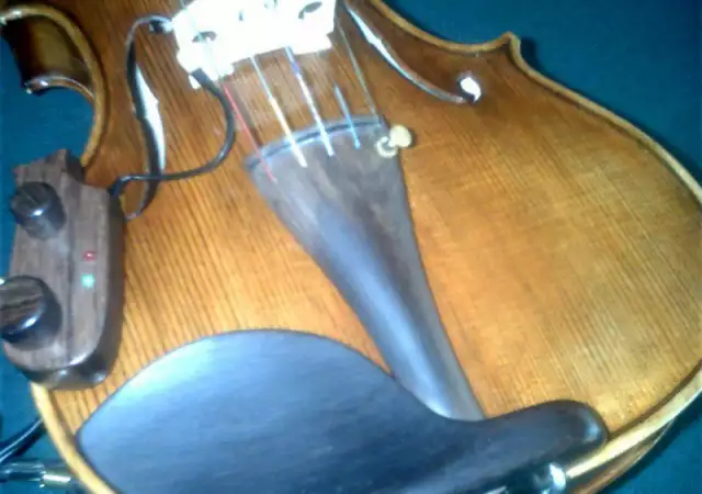 7. Снимка на Продавам петструнна цигулка