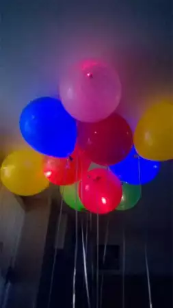 4. Снимка на Светещи балони