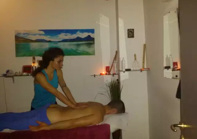 3. Снимка на професионални масажи
