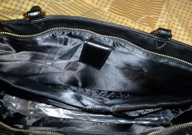 3. Снимка на Дамска чанта от естествена кожа