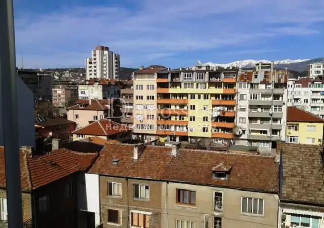1. Снимка на Панорамно жилище в предпочитан район на Благоевград