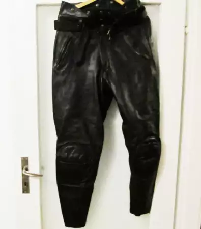 1. Снимка на Професионален кожен панталон за мотор ROAD от естествена кож